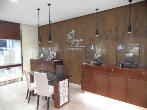 Muebles para Joyería - AC Decoración y Diseño (10)