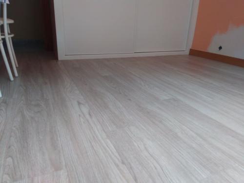 Suelos laminados - AC Decoracion y Diseño (8)