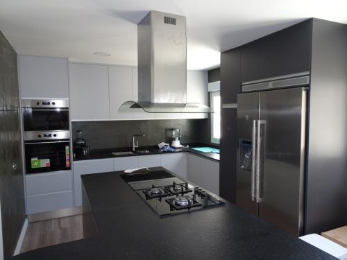 Diseño de cocinas con isla - AC Decoración y Diseño S.L.